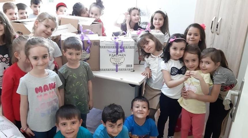 Minik öğrenciler iyilikle yarıştı