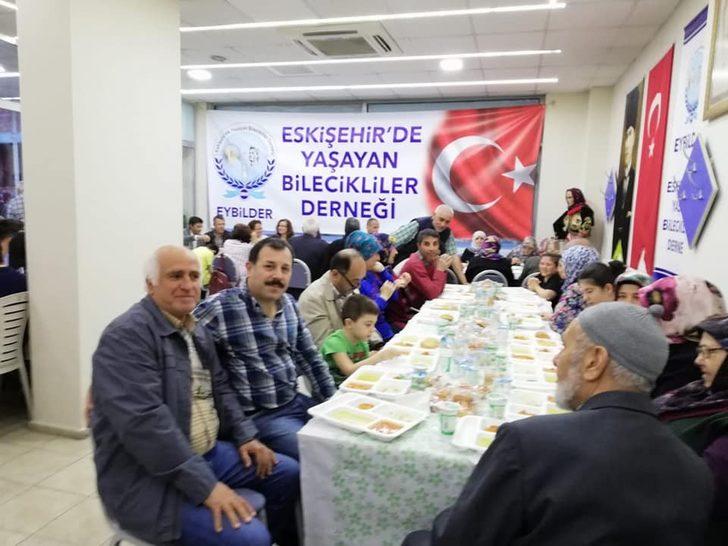 Eskişehir’de Yaşayan Bilecikliler iftarda buluştu G3