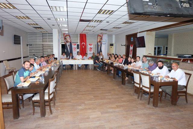 Gazeteciler Söke’de iftarda buluştu