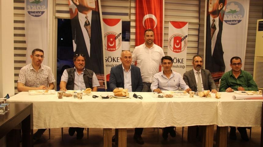 Gazeteciler S&ouml;ke&rsquo;de iftarda buluştu