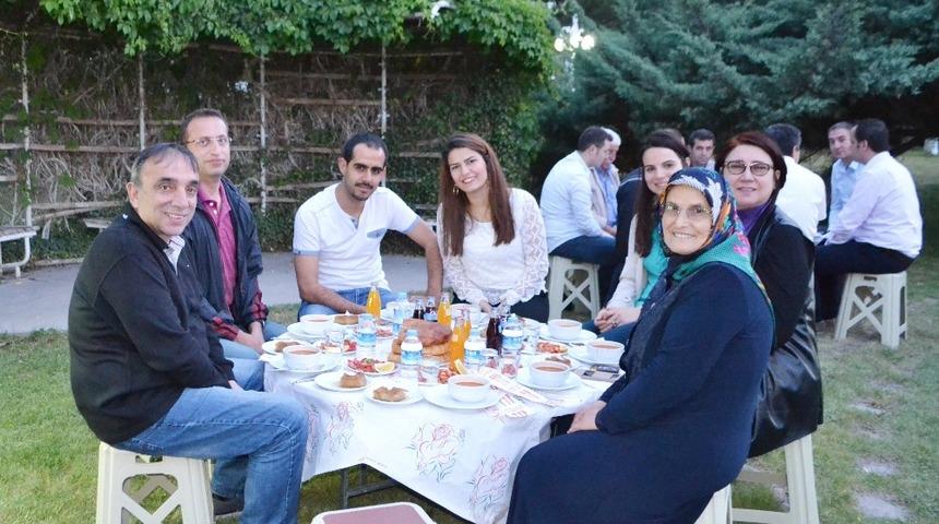 MEDAŞ çalışanları iftarda buluştu