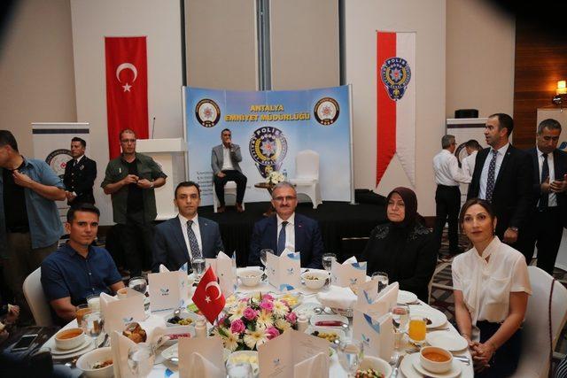 Antalya Emniyetinden şehit aileleri, gaziler ve malüller İçin iftar