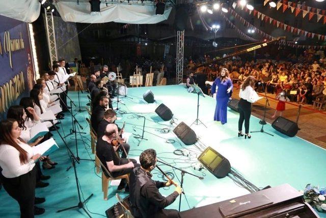 Genç müzisyenlerden muhteşem konser