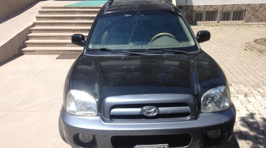 Fide borcunu ödeyemeyen kaymakam makam aracını satılığa çıkardı