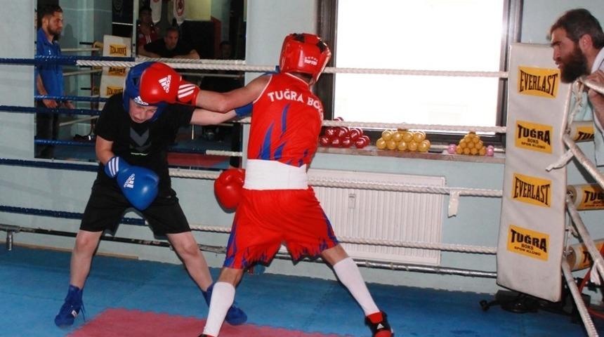 Bayburt Belediyesi Tuğra Boks Spor Kul&uuml;b&uuml;, T&uuml;rkiye Şampiyonasına hazırlanıyor