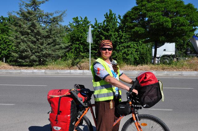 Çevre için bisikletle Avrupa turuna çıkan İsviçreli, Beyşehir'e geldi