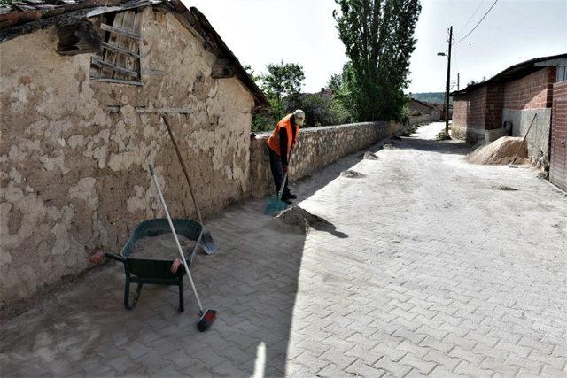 İnönü Belediyesi mahalleleri bayrama hazırlıyor