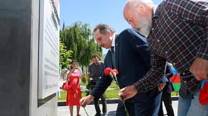 Talas&rsquo;ta Azerbaycan Bağımsızlık G&uuml;n&uuml; kutlaması