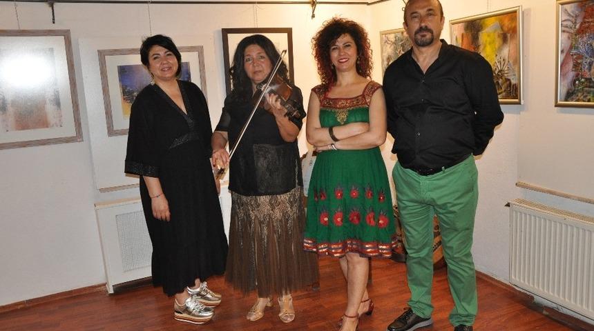 Ayvalık&rsquo;ta akademik sergi