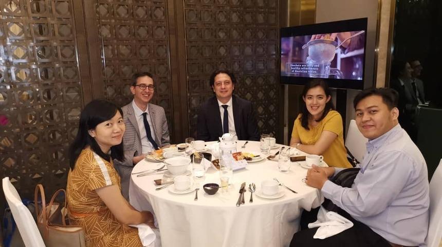 Bursa t&uuml;m y&ouml;nleriyle Endonezya pazarında