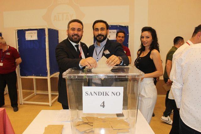 Altay&rsquo;da Ekmek&ccedil;ioğlu g&uuml;ven tazeledi 2