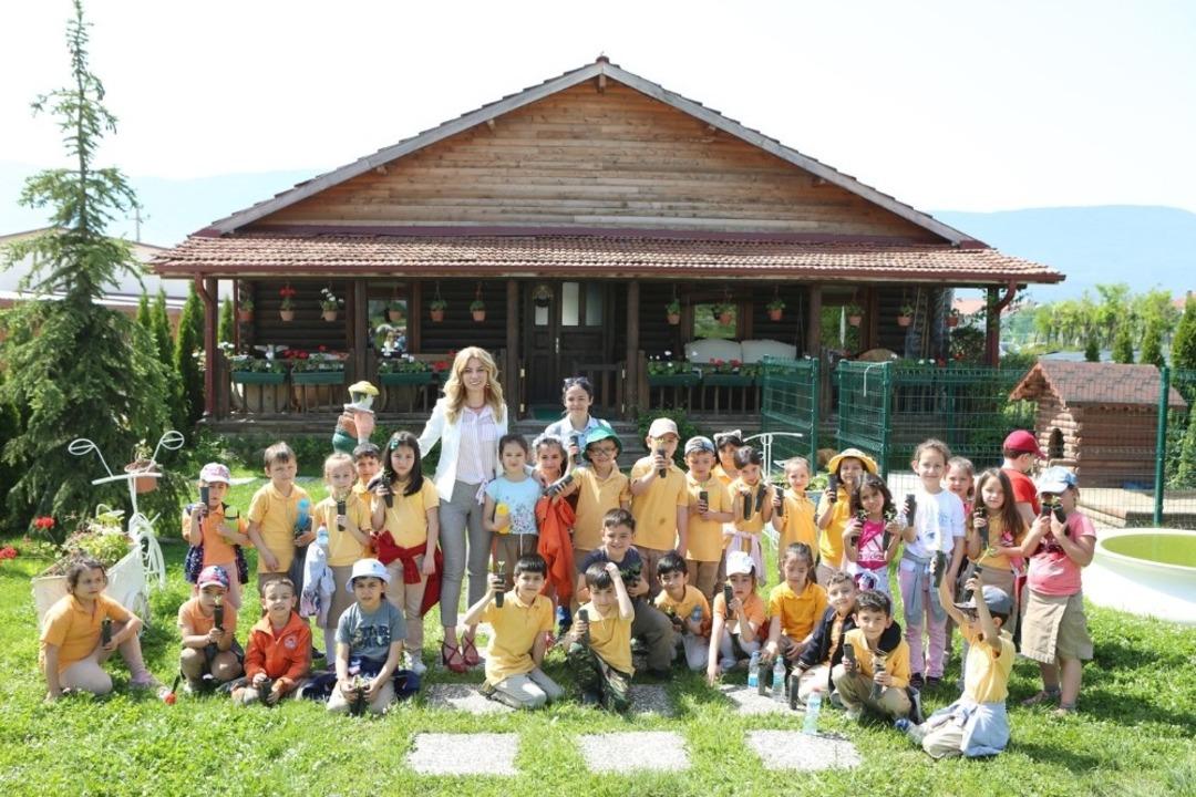 Bolu&rsquo;da, minik &ouml;ğrenciler toprakla buluştu