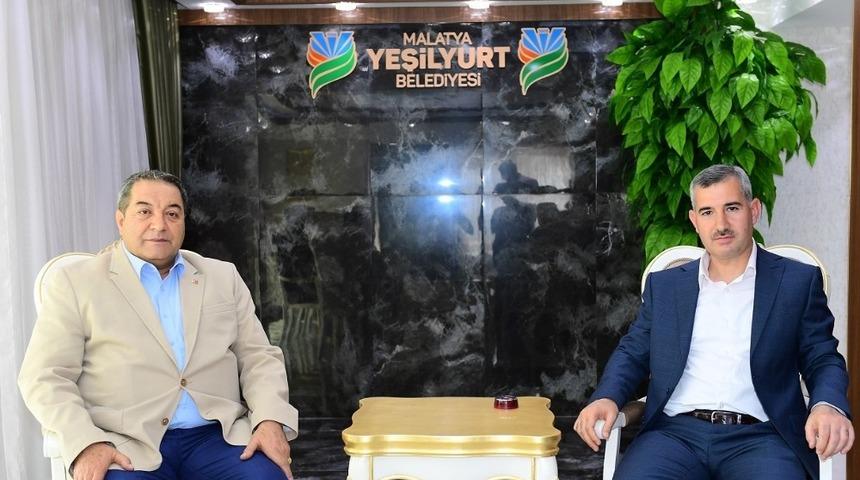 Fendoğlu&rsquo;ndan Yeşilyurt Belediyesine ziyaret