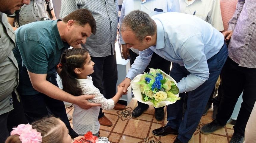 Vali Soyt&uuml;rk, Suriye&rsquo;de a&ccedil;ılışlara katıldı