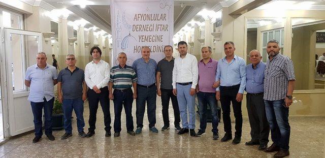 Nazilli’de yaşayan Afyonlular iftarda buluştu