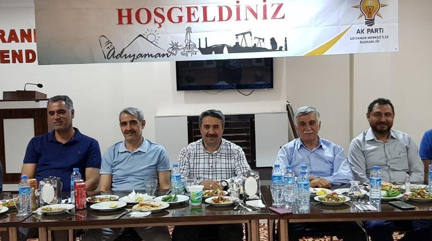 Merkez ilçe başkanları iftarda bir araya geldi
