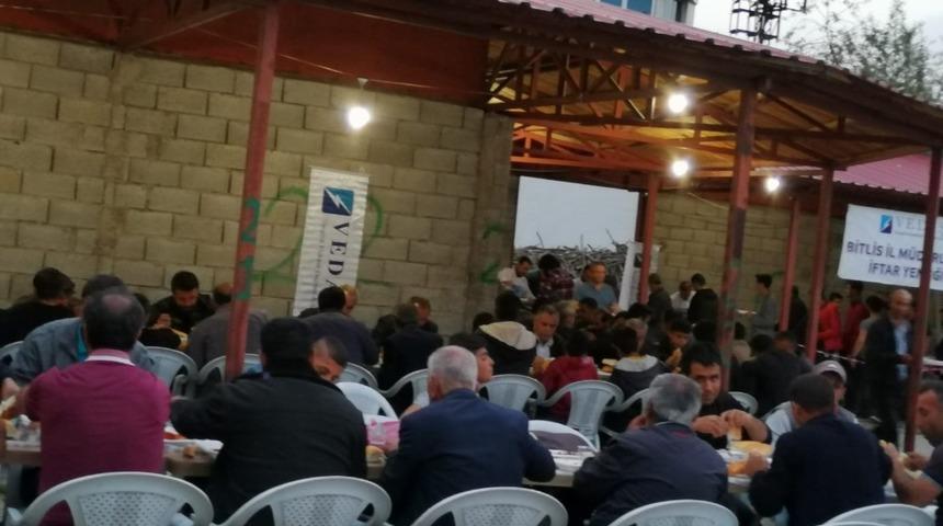 VEDAŞ, iftarda vatandaşlarla buluşmaya devam ediyor