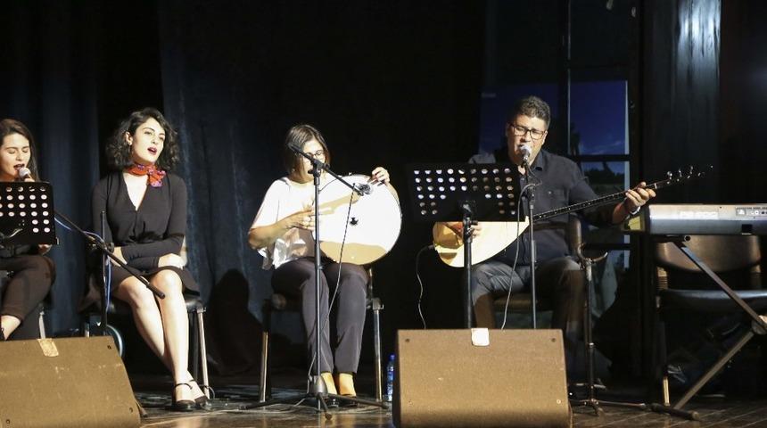 Nazım Hikmet, Aydın&rsquo;da şiirlerle anıldı