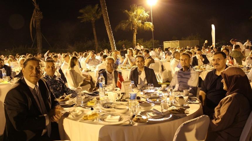 Corendon ailesi iftarda bir araya geldi