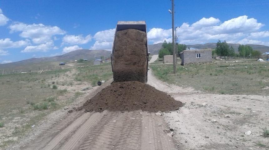 G&uuml;rpınar&rsquo;da yol yapım &ccedil;alışması