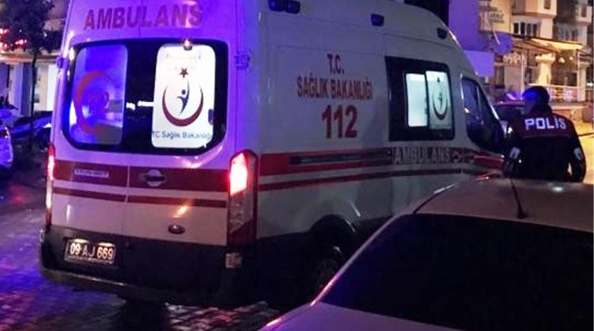 Babasını bı&ccedil;aklayıp, ağır yaraladı