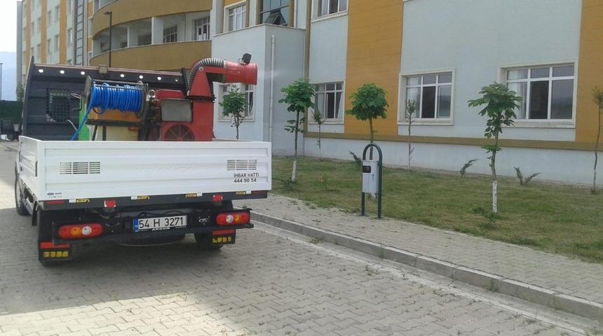 Akyazı Belediyesi&rsquo;ne yeni ila&ccedil;lama makinesi