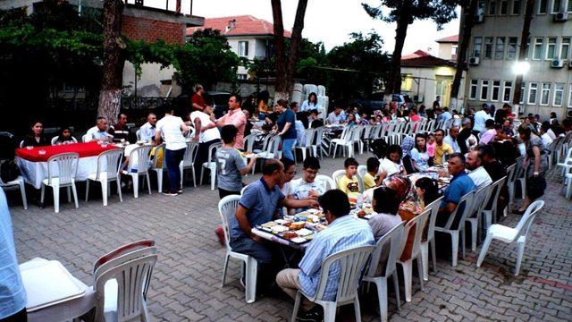 Sarıgöl Devlet Hastanesinde iftar yemeği