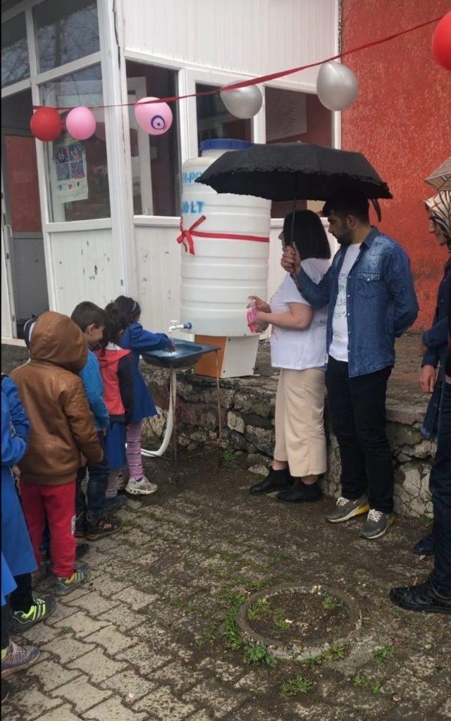Kafkas Üniversitesi öğrencilerinden ‘’Temizse Yaşar’’ projesi