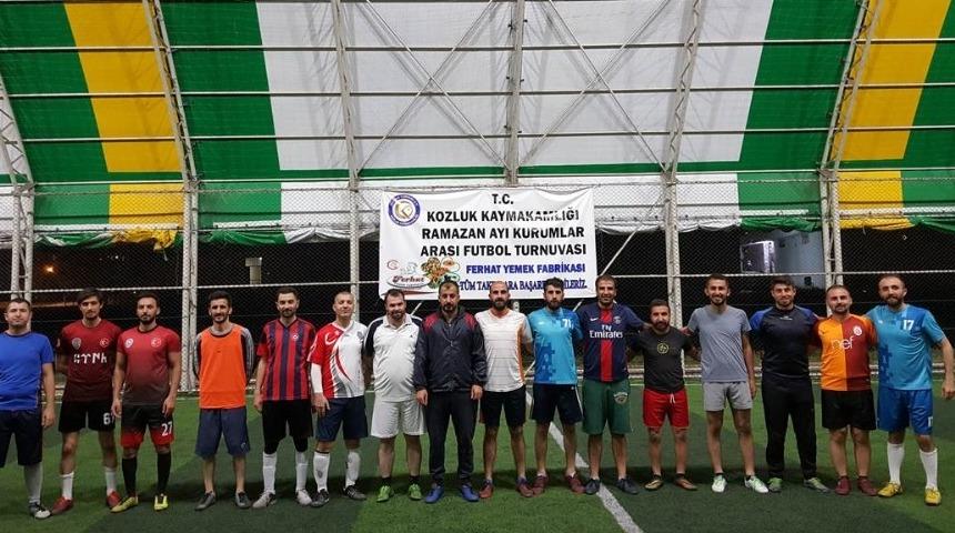 Kozluklular Ramazan ayında futbola doydu