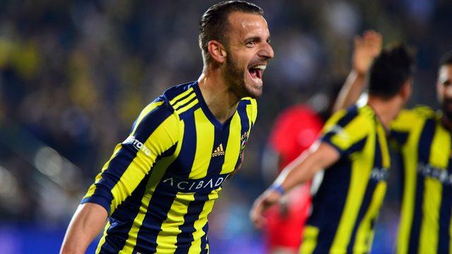 Fenerbahçe'de Soldado eşyalarını topladı