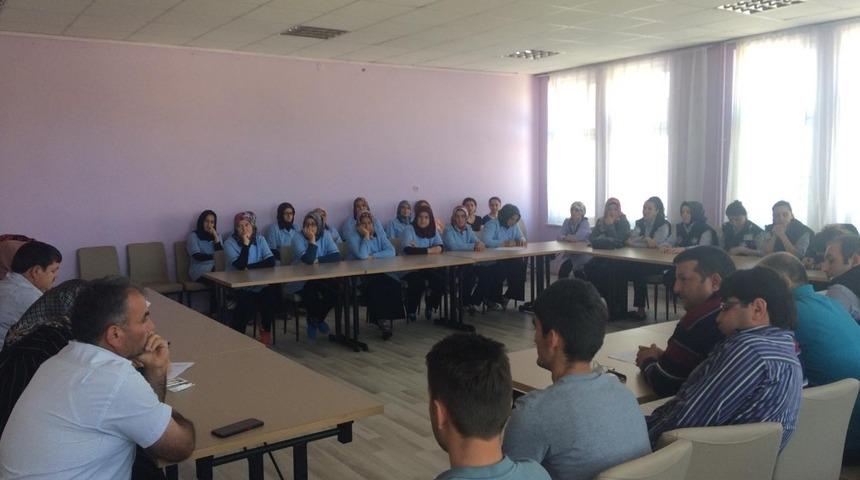 Beyşehir&rsquo;de yurt personeline eğitim semineri