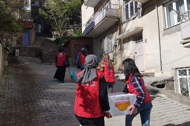 Ramazan ayında ihtiyaç sahiplerini unutmadılar