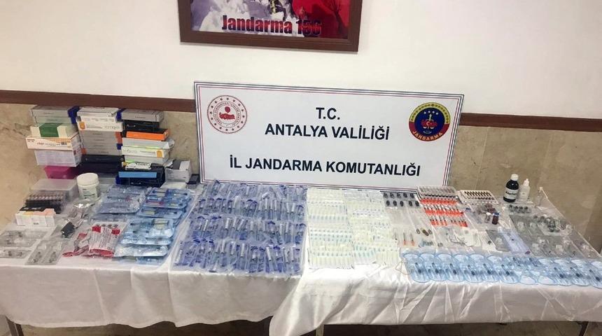 Kuaför salonunda kaçak botoks yapan kuaföre baskın