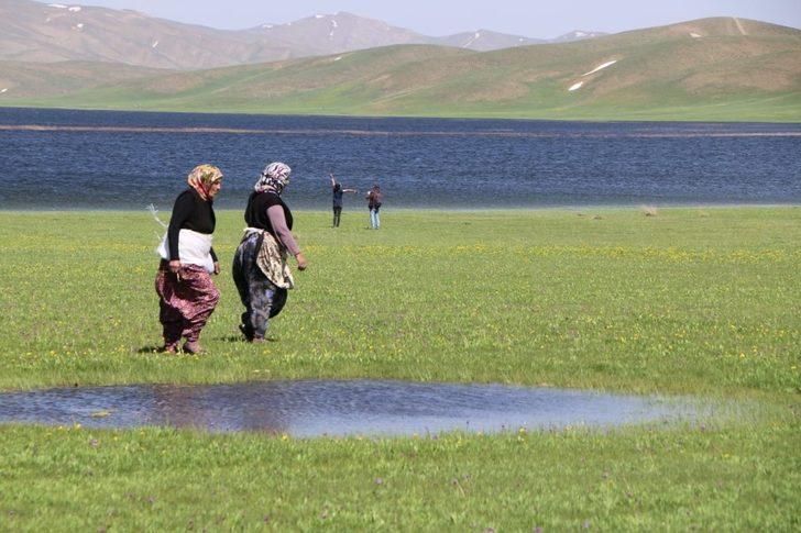 Van’ın gönül elçileri Keşiş Gölü’nde G4