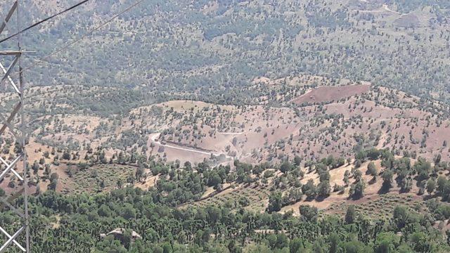 Hakurk'taki PKK hedefleri top atışlarıyla vuruluyor