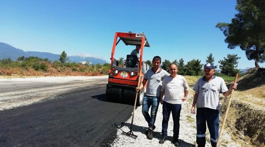 Kızıldağ yoluna bakım yapılıyor