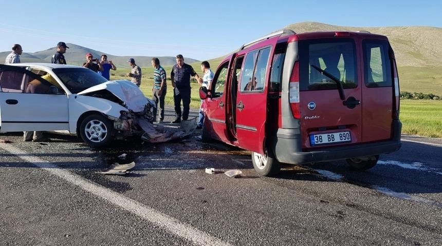 Kayseri’de trafik kazası: 5 yaralı