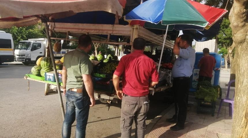 Manisa B&uuml;y&uuml;kşehir&rsquo;den seyyar satıcılara ge&ccedil;it yok