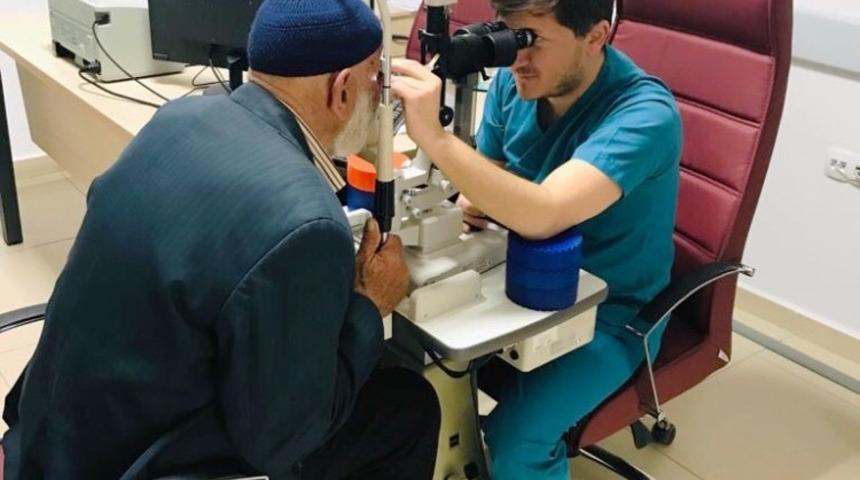 Aksaray&rsquo;da yaşa bağlı sarı nokta hastalığına dikkat &ccedil;ekildi