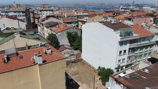 Üsküdar'da inşaat çalışmasında tarihi kalıntılar bulundu