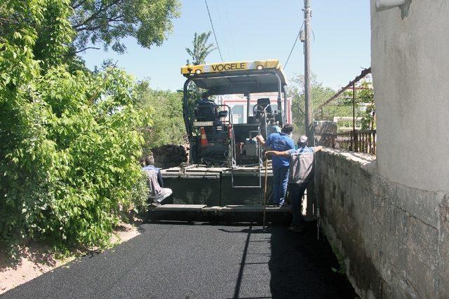 Talas’ta Asfalt Çalışmalarına Ramazan’da Da Devam