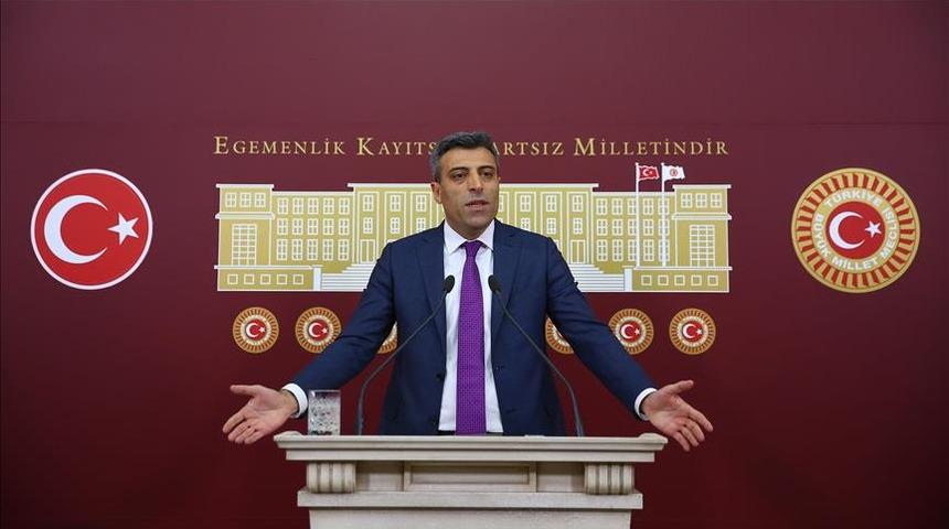 Ardahan Milletvekili Öztürk Yılmaz'dan yeni parti sinyali