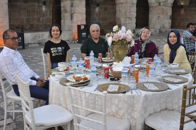 Payas’ta şehit yakınları ve gaziler iftarda buluştu