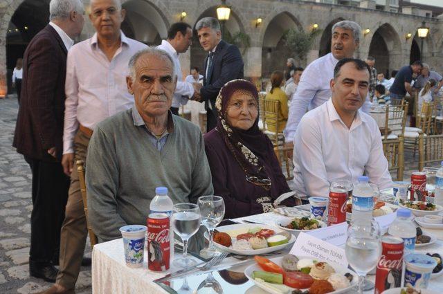 Payas’ta şehit yakınları ve gaziler iftarda buluştu