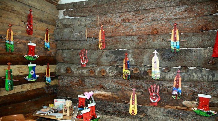 Bozulan duvar saatini onanırken, kendi markasını üretti G4