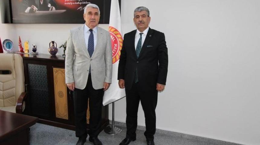 Belediye Başkan Yardımcısı Abdullah Damcı&rsquo;dan Musa Yılmaz&rsquo;a tebrik ziyareti