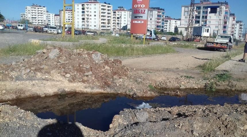 Ergani&rsquo;de vatandaşlar lağım kokusundan şikayet&ccedil;i