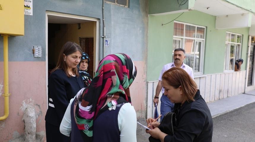 İlkadım Kadın Koordinasyon Merkezinden gıda yardımı