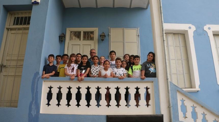 Çocuk Meclisi tarihi yolculuğa çıktı