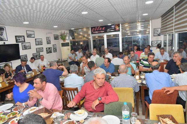 Başkan Çetin, iftarda muhtarlarla buluştu